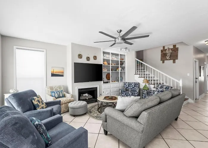 Fernhill By The Sea Holiday home